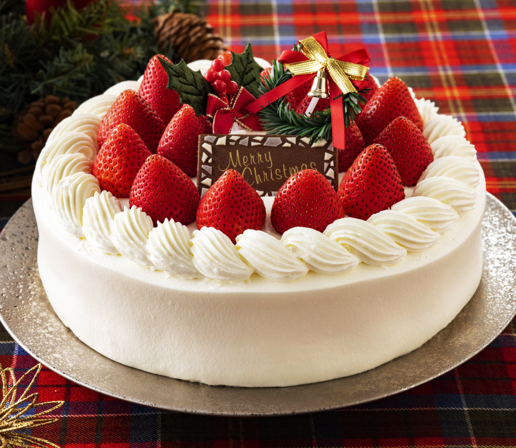 christmas_queen_strawberry_shortcake_round2024_2